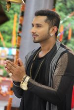 Yo Yo Honey Singh spotted at the promo shoot of his new show India